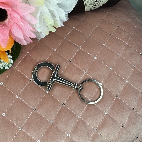 Salvatore Ferragamo Accessories - AUTHENTIC SALVATORE FERRAGAMO GANCINI SILVER TONE KEY RING KEY CHAIN